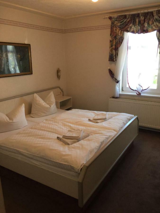 Hotel Alte Posthalterei Creuzburg Bagian luar foto